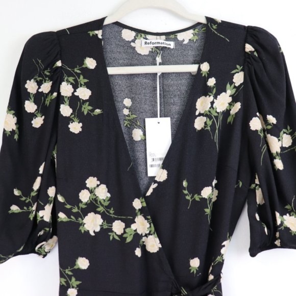 NWT Reformation Christa Puff Sleeve Black Floral Midi Wrap Dress XS - Picture 9 of 9